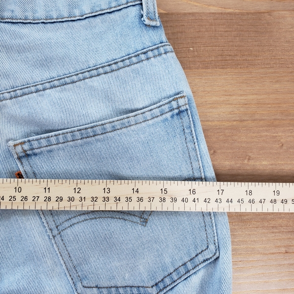 Vintage Levi’s Orange Tab W26 Flare Leg Light Wash Creased - Picture 11 of 16